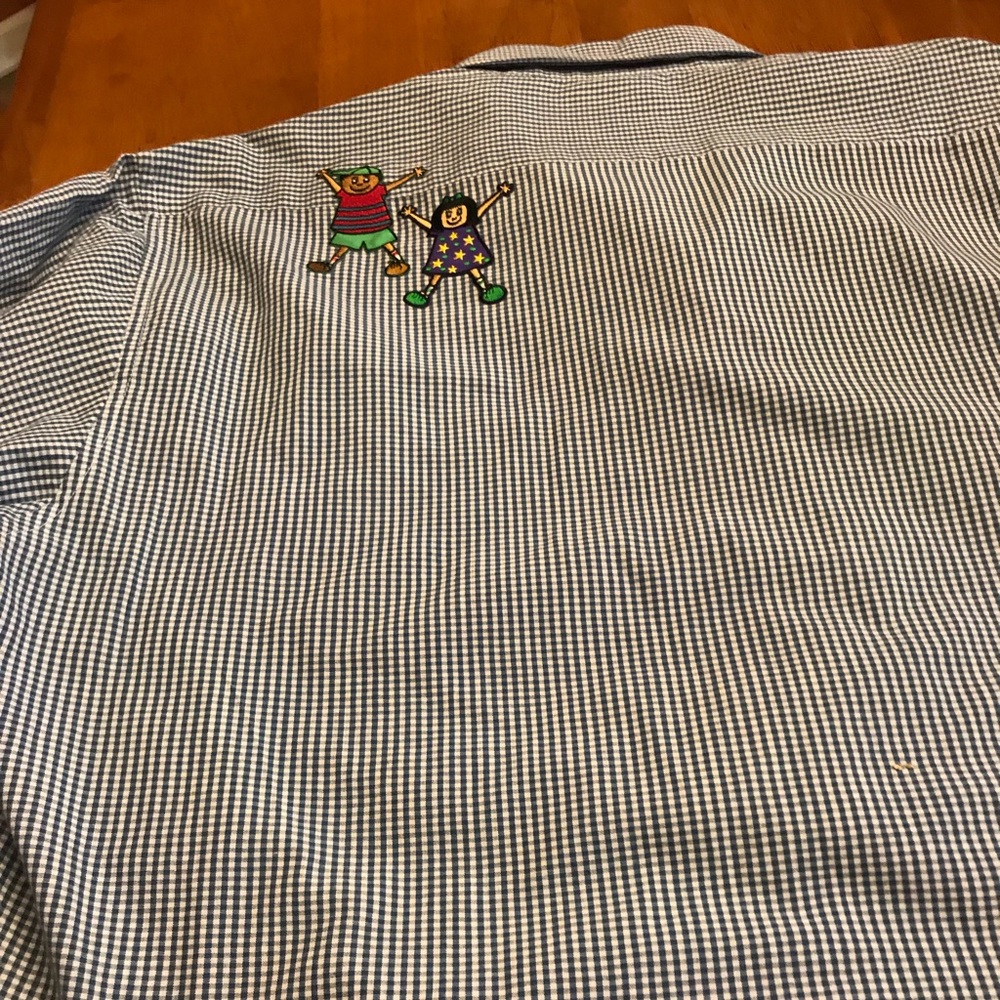 Shirts - Picture 3 of 6